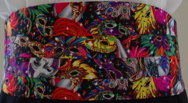 Masquerade masks cummerbund